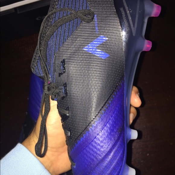 Adidas 17.1 Primeknit FG Size 8 - Picture 3 of 3